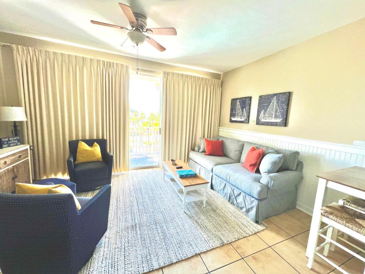 Apartment Cabana's @ Gulf Place #308