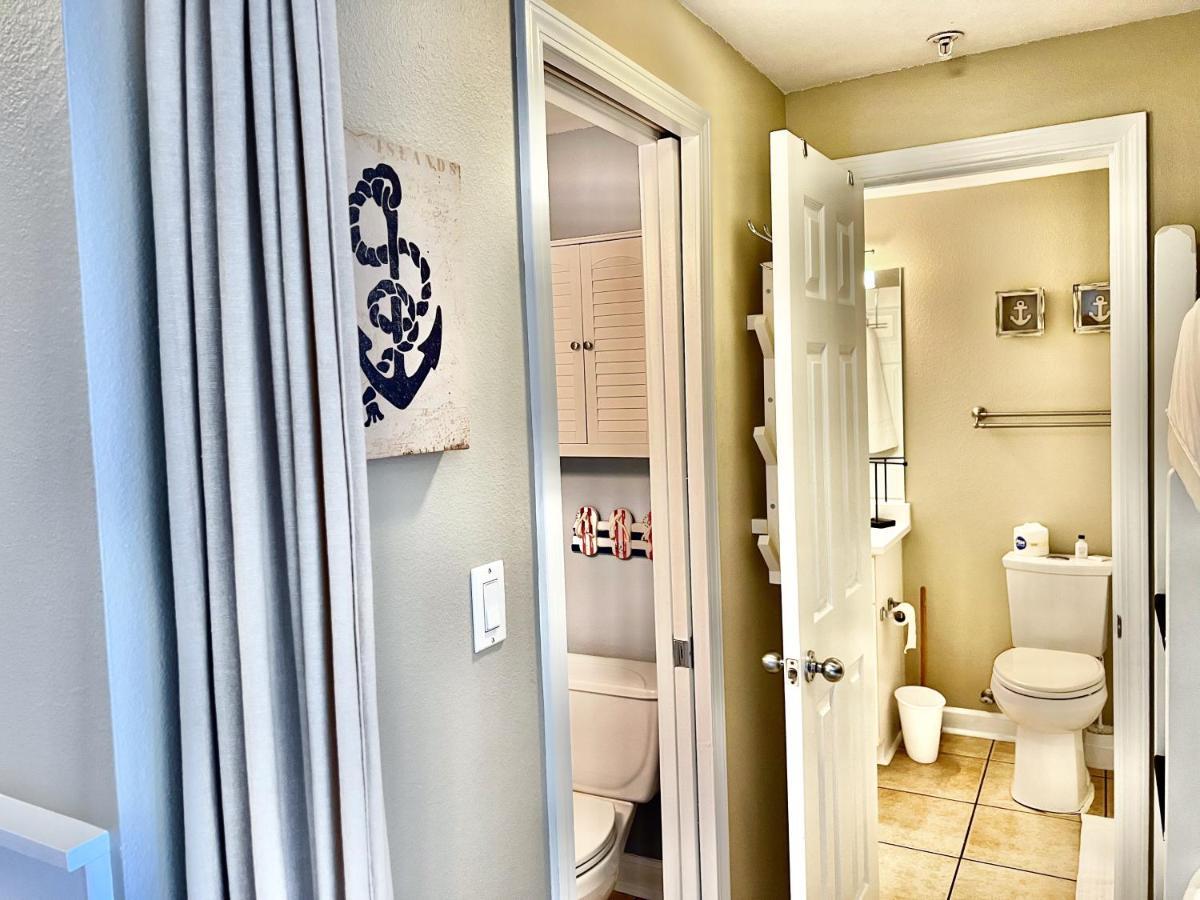 Cabana's @ Gulf Place #308 Apartment *